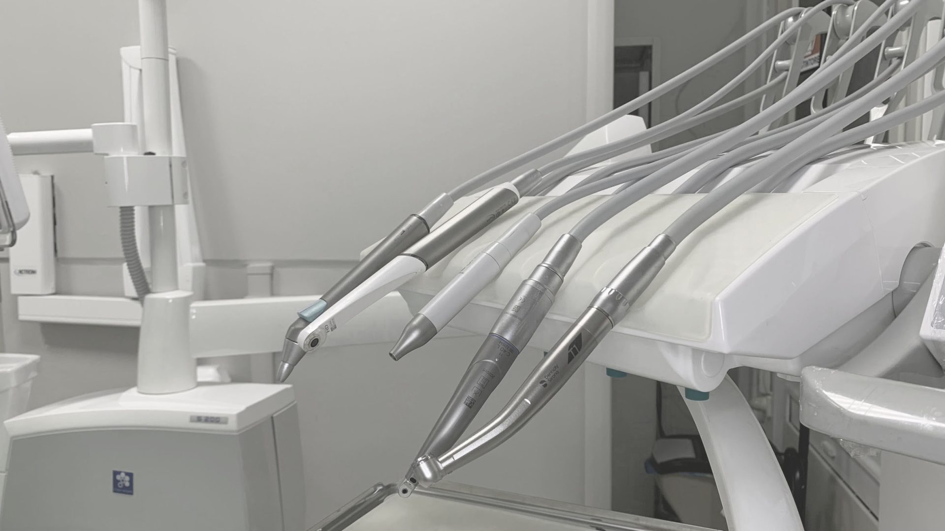 strumenti-dentistici-foto-vicina