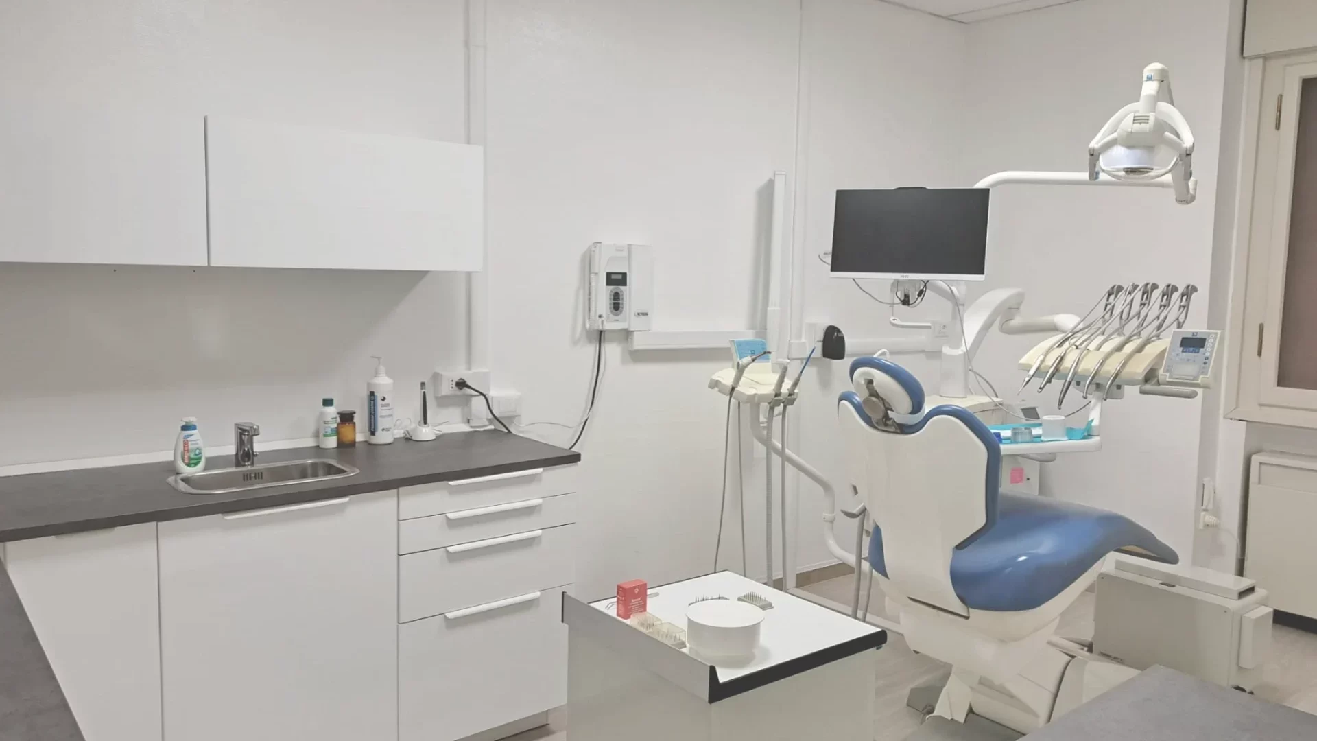 studio-dentistico-galli-cremona-servizi-odontoiatrici